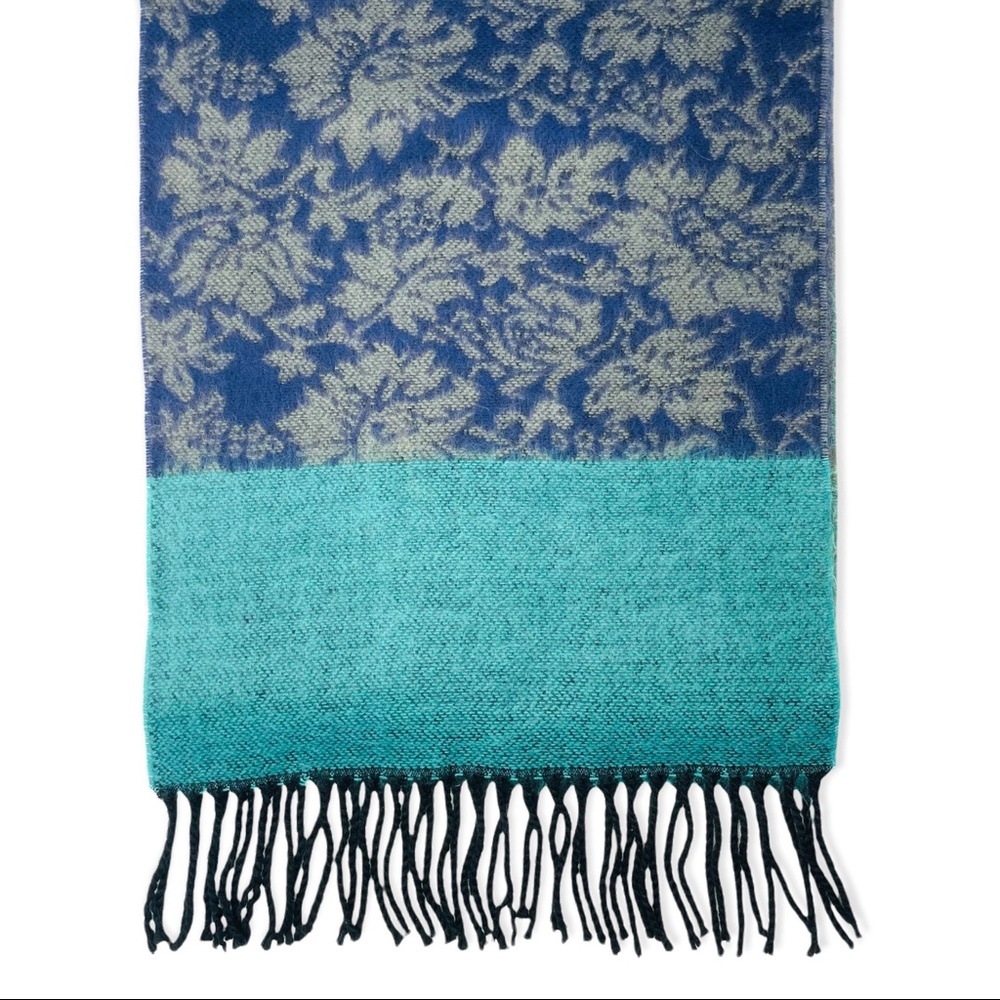 NEW Soft Multicolored Scarf  NWOT